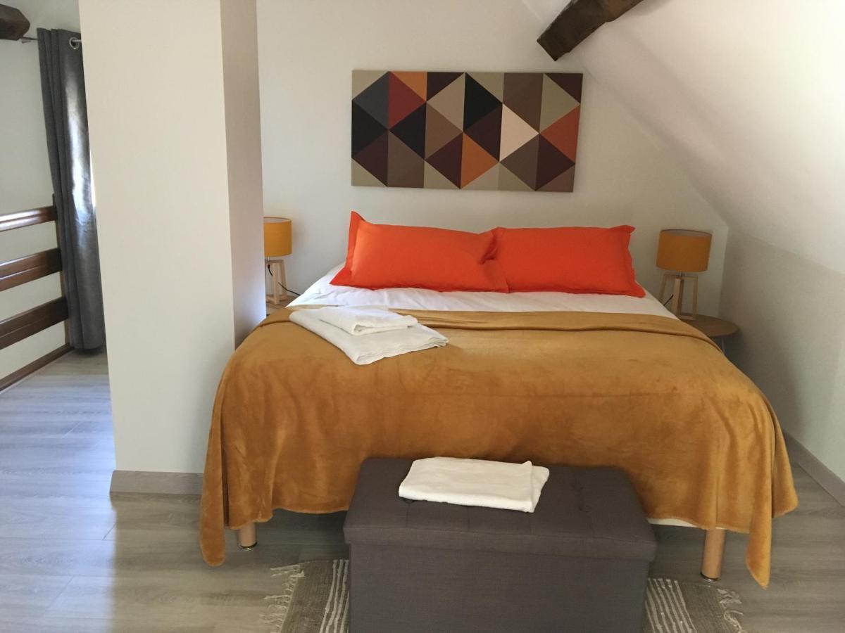 La Maison D'Emilie - Chambres D'Hotes Chaumes-en-Brie المظهر الخارجي الصورة