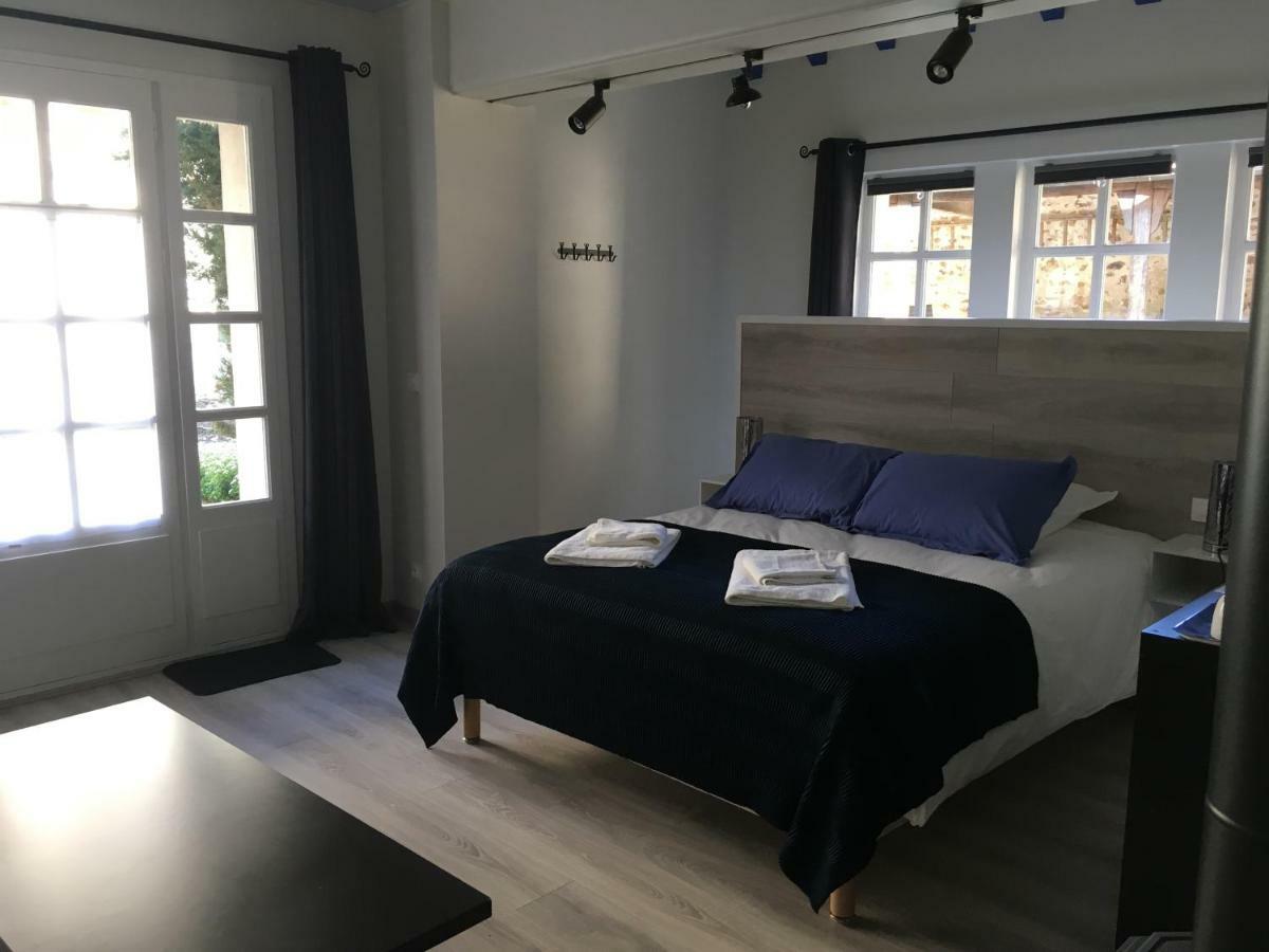 La Maison D'Emilie - Chambres D'Hotes Chaumes-en-Brie المظهر الخارجي الصورة