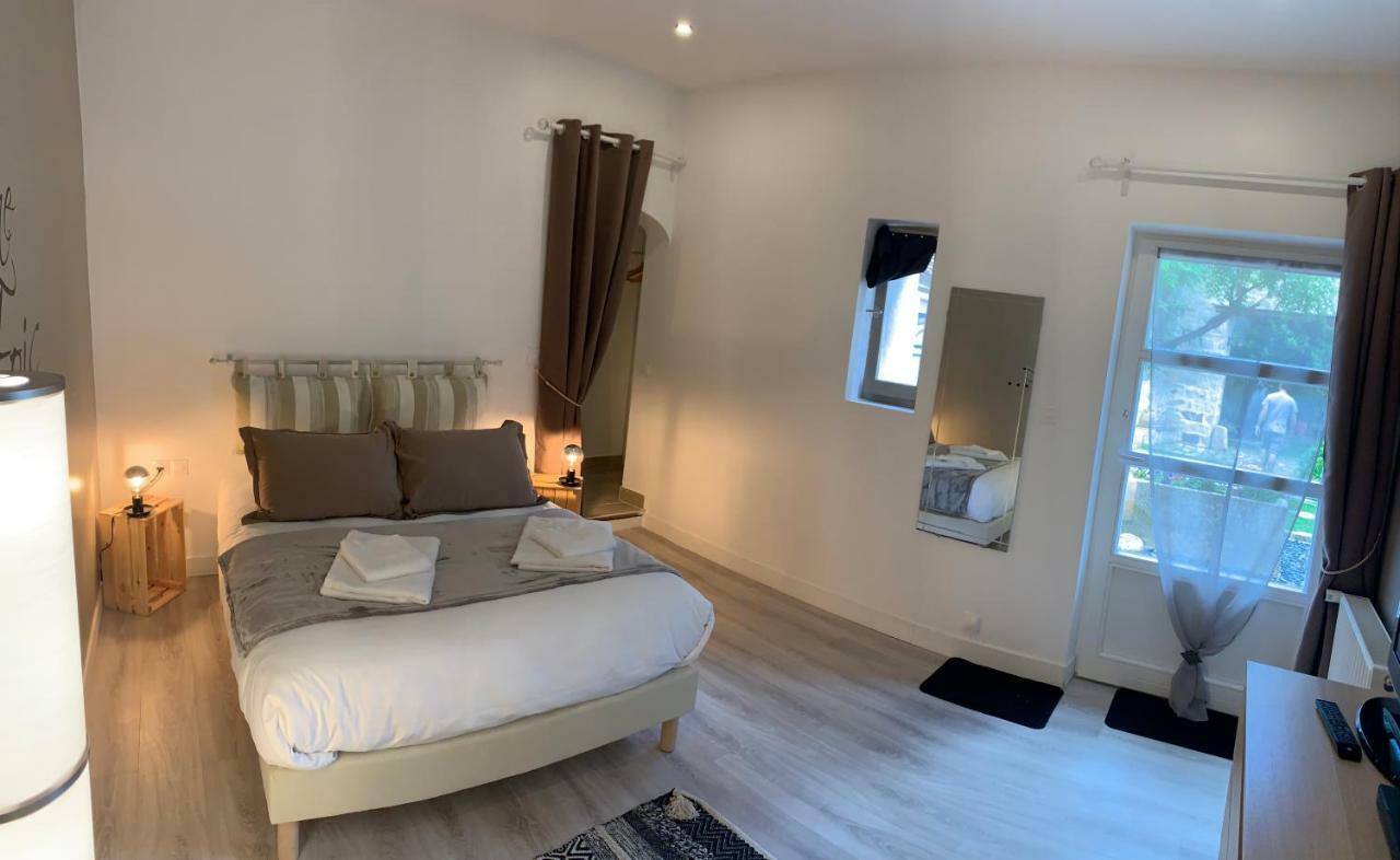 La Maison D'Emilie - Chambres D'Hotes Chaumes-en-Brie المظهر الخارجي الصورة